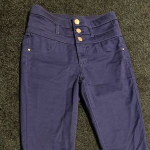 Like New Refuge Blue High Rise Stretch Jeans